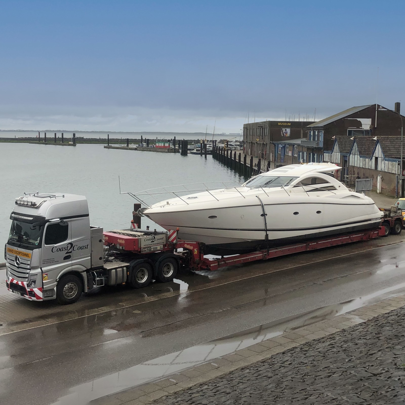 Yacht transport deals